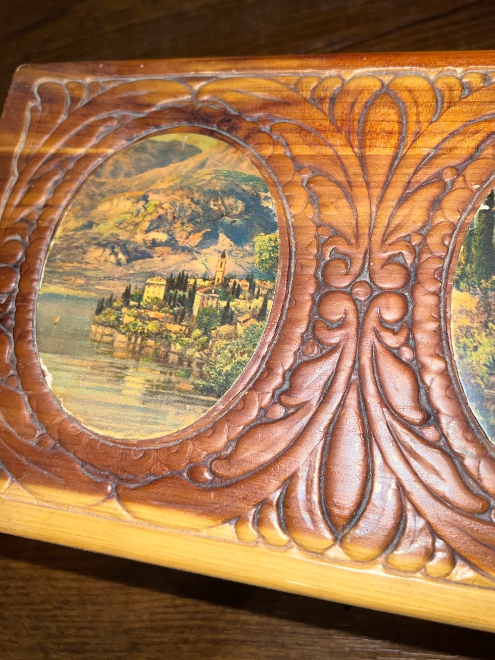 Vintage 1930s Carved Cedar Wood Mediterranean Storage/ Jewelry Box with Mirror - Picture 2 of 11